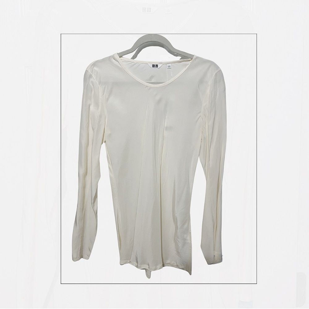 Uniqlo Shiny Rayon Long-Sleeve Blouse - Picture 2 of 3